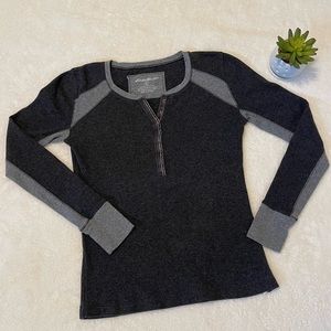 Eddie Bauer Waffle Knit Long Sleeve Henley Top Size Small